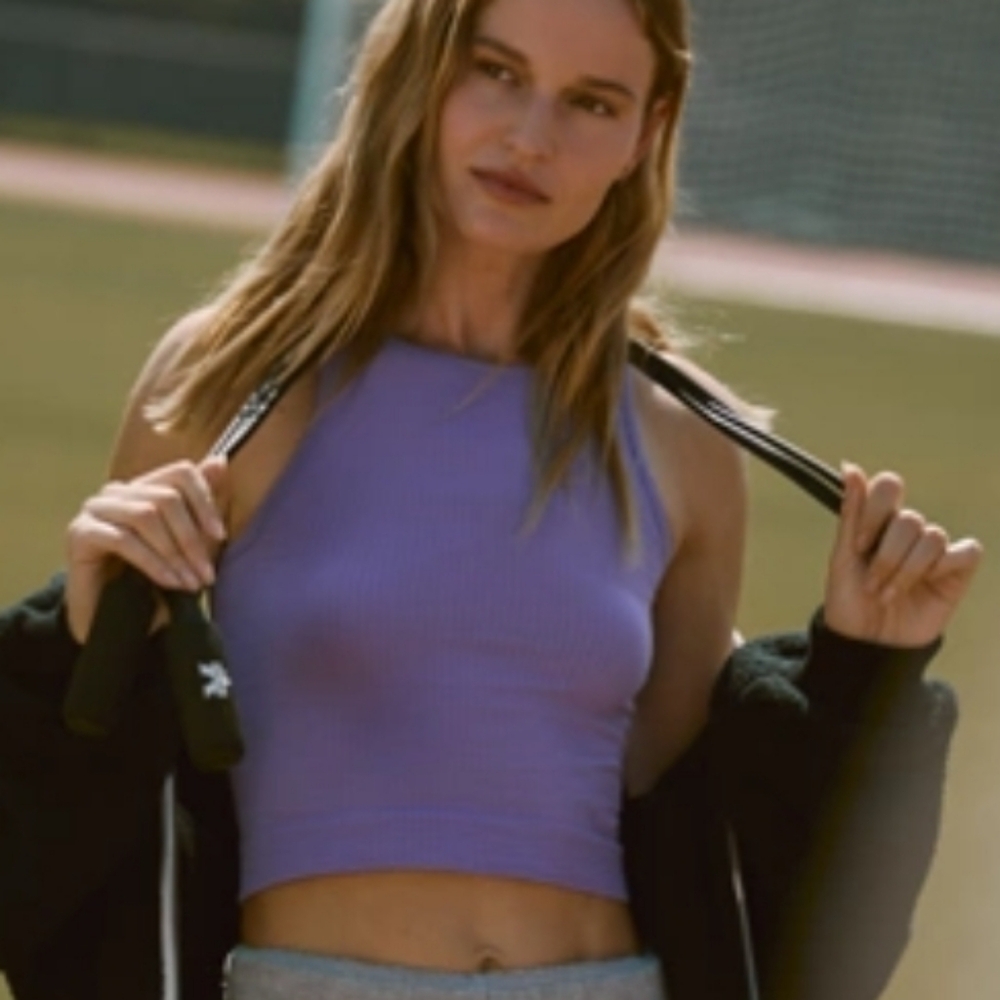 NWT The Reegan Seamless Ribbed Cropped Tank Top